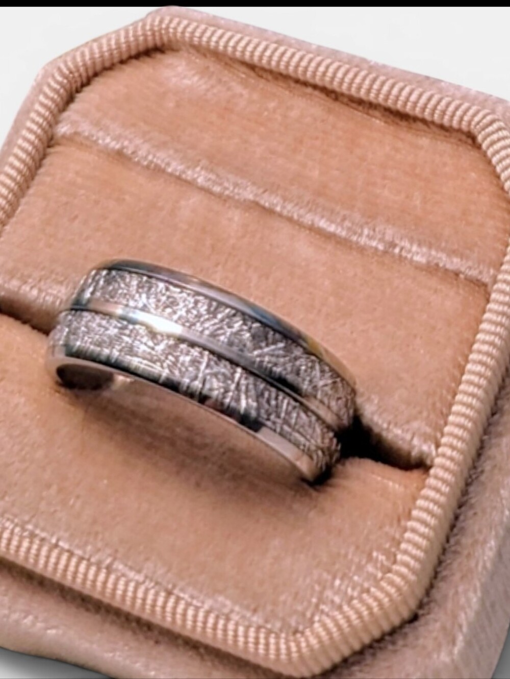 Silver Meteorite Domed Titanium Wedding Ring Band Size 9 - Picture 2 of 4